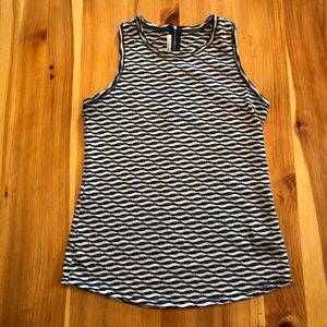 RACHEL Rachel Roy sleeveless sweater